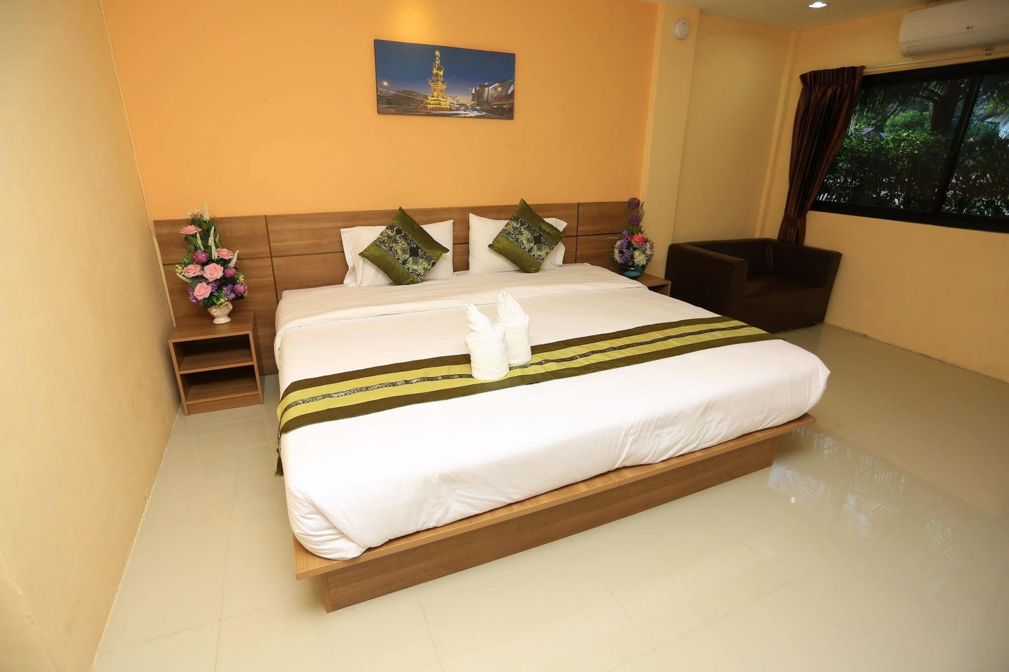 Airbest Gemtree Lampang Hotel Экстерьер фото