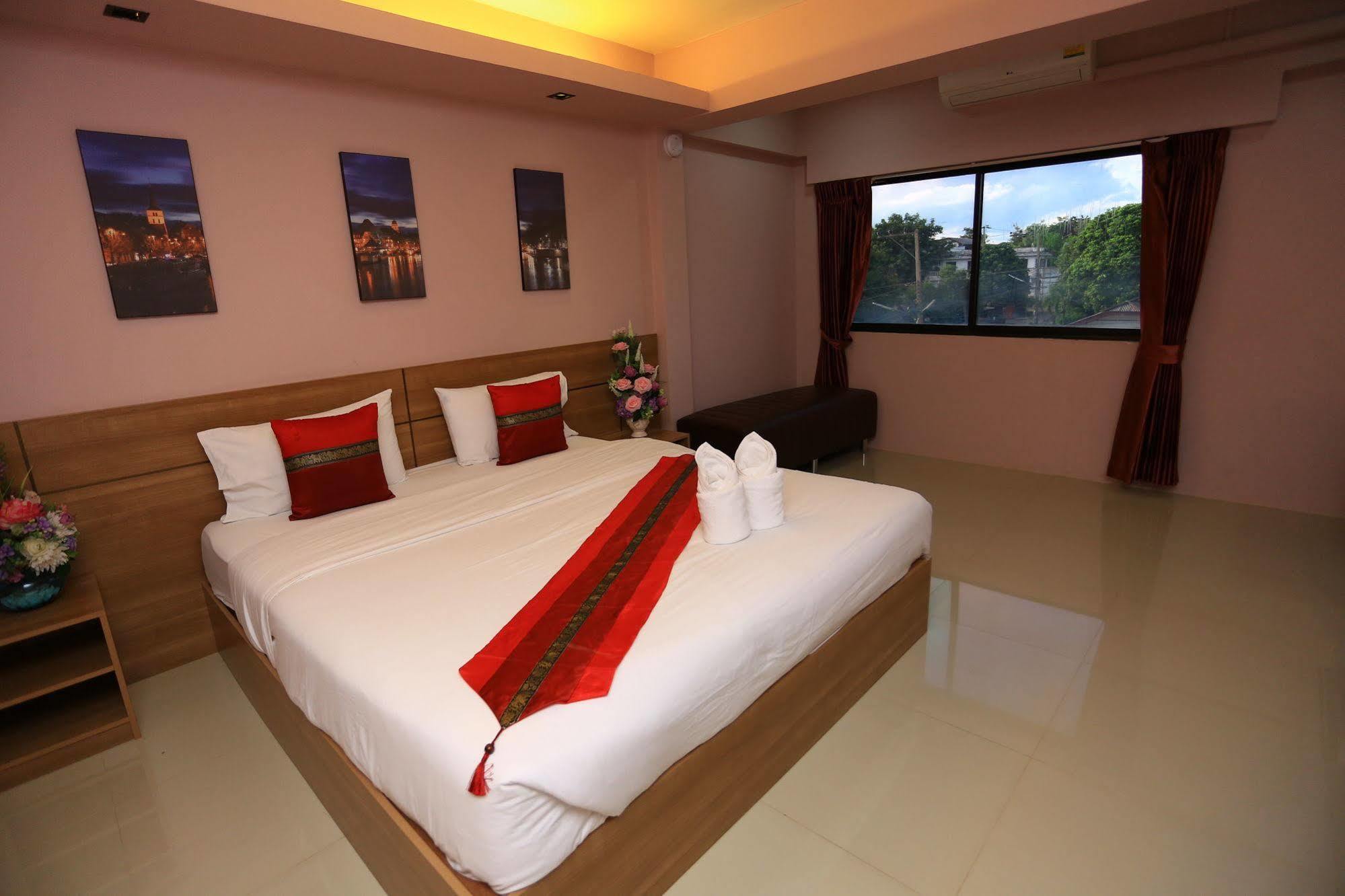 Airbest Gemtree Lampang Hotel Экстерьер фото